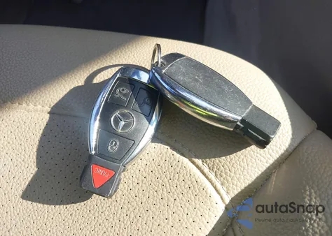 2014 Mercedes-Benz Ml 350 4Matic z USA, uszkodzony, nr VIN 4JGDA5HB9EA422203